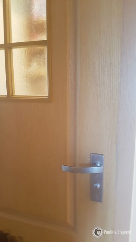 Kolor drzwi o ścieżnic