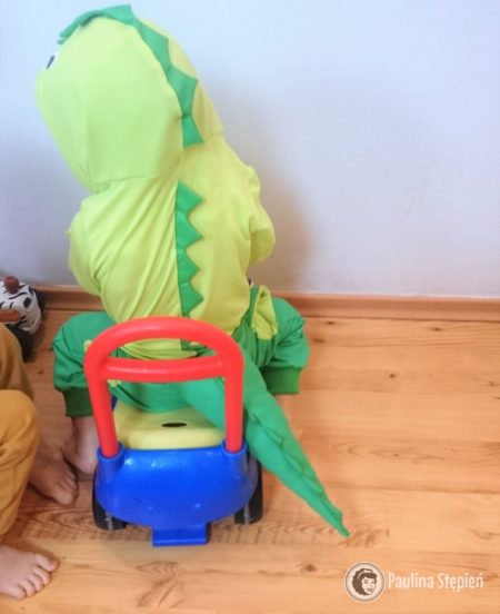 U nas nawet dinozaury jeździły na tych samochodach ;-)