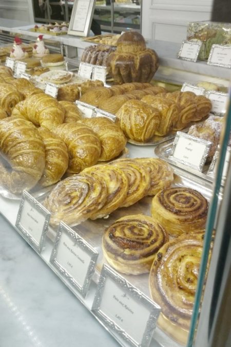 Możecie też skusić się na bułki, croissanty i inne zawijańce w francuskiego ciasta