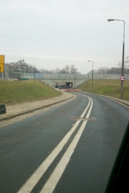 Nie mogłam się powstrzymać, bo gdy wracam z centrum to w kółko napotykałam na zablokowaną drogę i co gorsza informacje były na samym końcu!