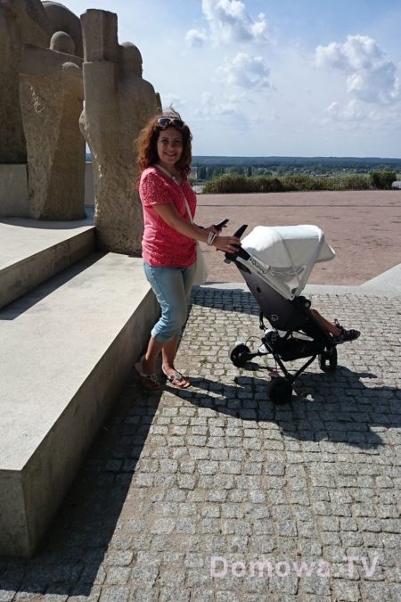 I zdecydowanie dla niskich osób :)