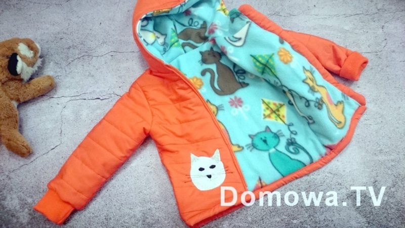Pomarańczowa kurtka pikowana dla dziecka