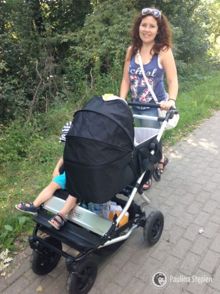 Mountain Buggy Duet z jedną gondolą i siedziskiem spacerowym