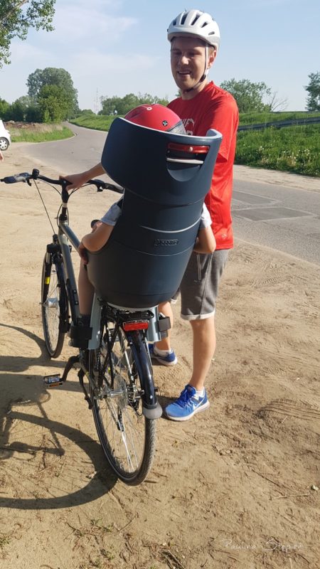 Z tyłu