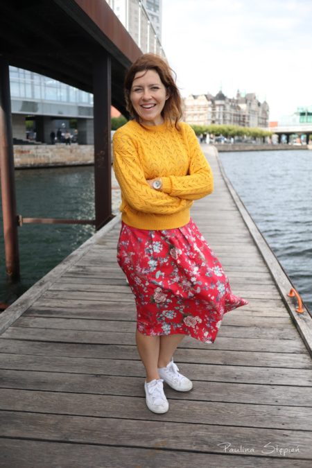 Czerwona spódnica