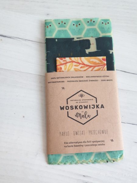 Opakowanie woskowijek, tutaj w 3 rozmiarach