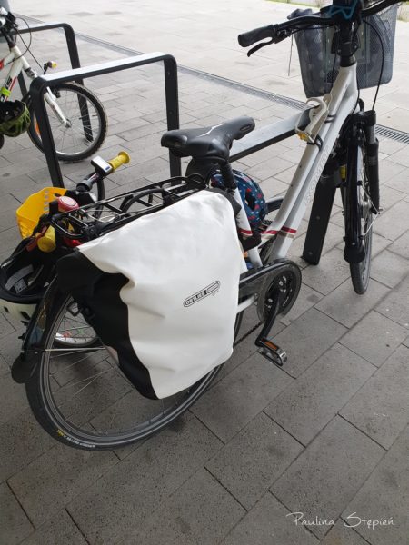 Sakwy rowerowe, to akurat Ortlieb, bardzo polecam